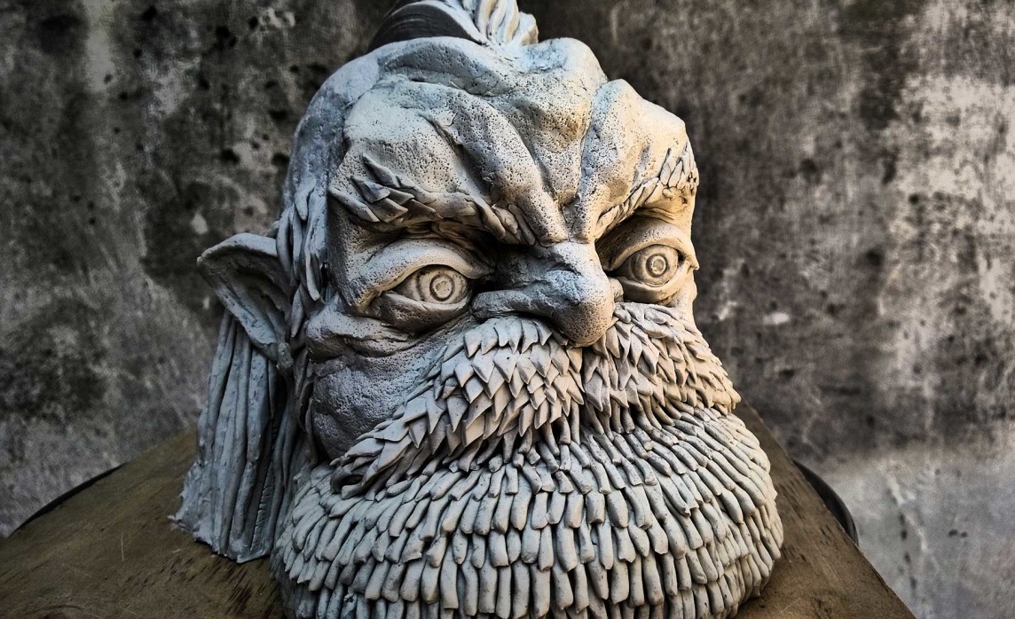 sculpure-plasticine-dwarf-head-fantasy-warrior